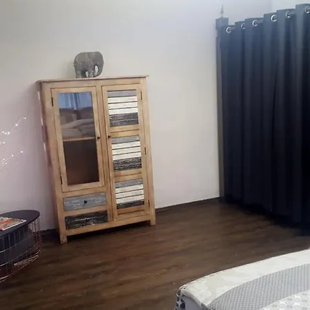 公寓 Vintage-appartement Zum Wohlfuhlen